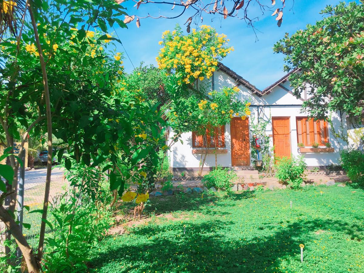 Dao Hoa Vang Villa Cam Ranh Buitenkant foto